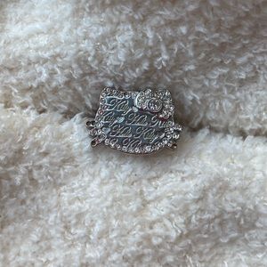 HELLO KITTY 2009 ring<3